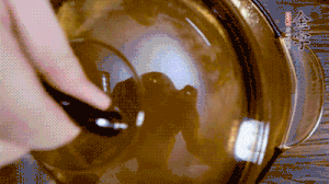 加山藥、毛豆再煮15分鐘。